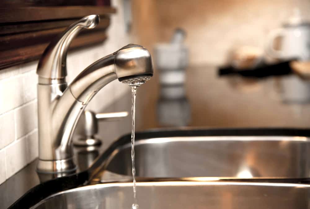 How to Fix Low Pressure In Kitchen Faucet (3 Solutions)