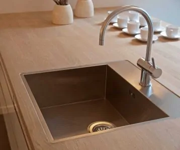 A modern stainless steel kitchensink