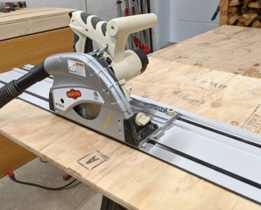 Track saw for woodworking