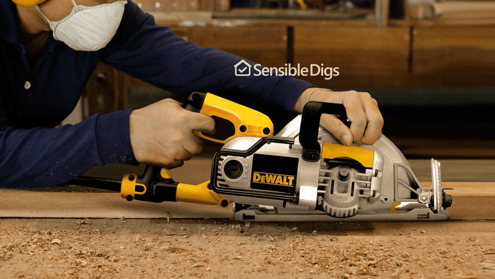 Photo of the DeWALT DWS520K Track Saw Kit