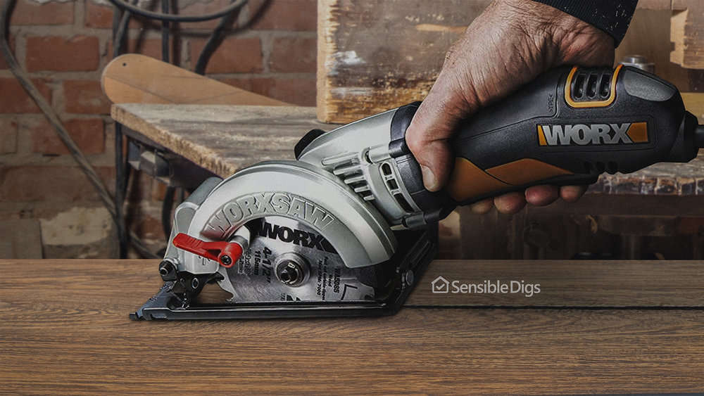 Photo of the Worx WX429L Compact Circular Saw
