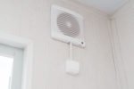 Bathroom exhaust fan with humidity sensor