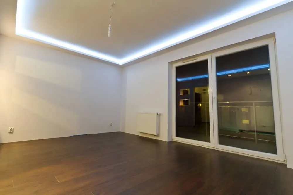 How To Install Led Strip Lights On A Ceiling The Diy Way Sensible Digs - Do You Put Led Lights On The Ceiling Or Wall