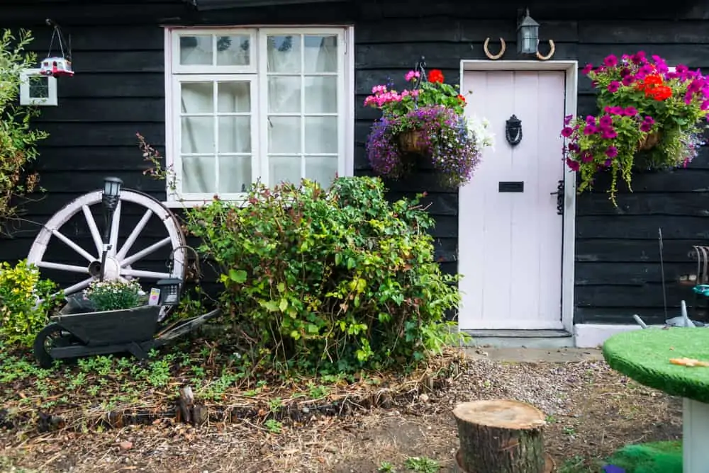 english cottage