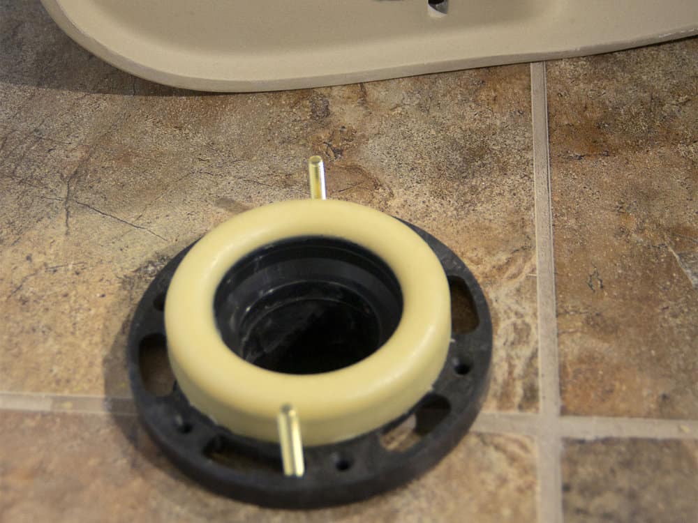 how to replace a toilet flange